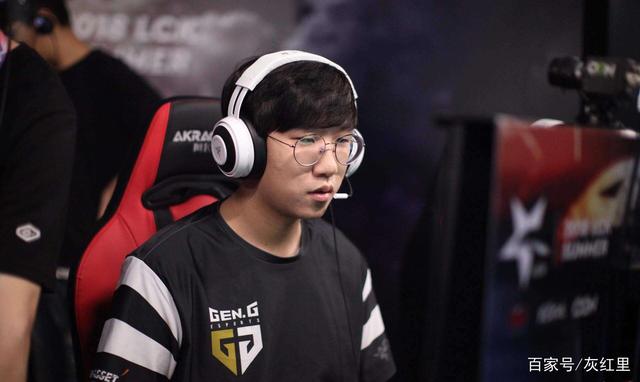 位走向海外 位走向海外