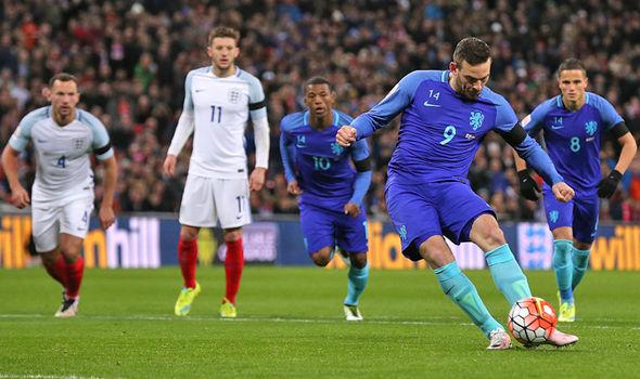 若任由阵容 若任由阵容