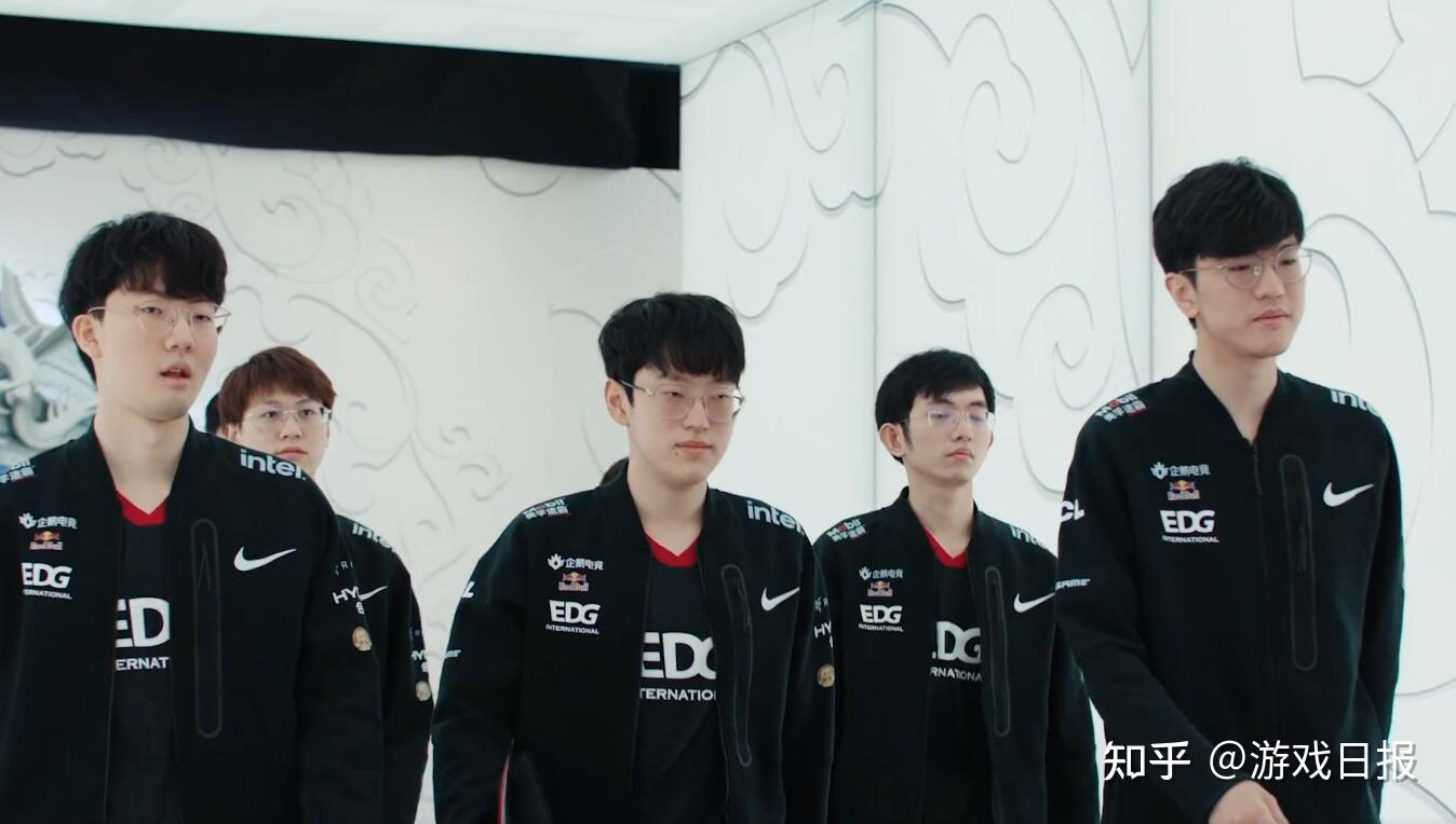 轮一直是球 轮一直是球